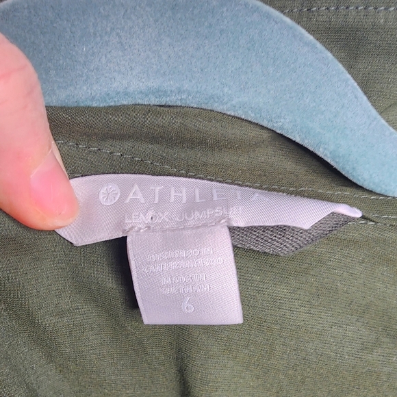 Athleta Green Lenox Parachute Jumpsuit 6 - Picture 5 of 9